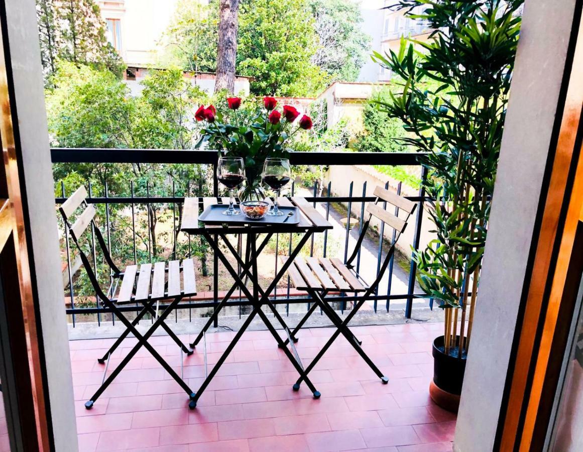 Florence Liberta Apartment With Balcony Exterior photo
